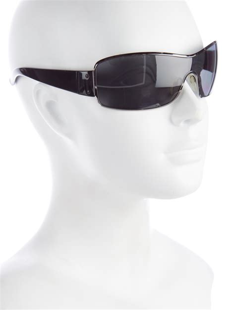 prada sunglasses polarized peelin